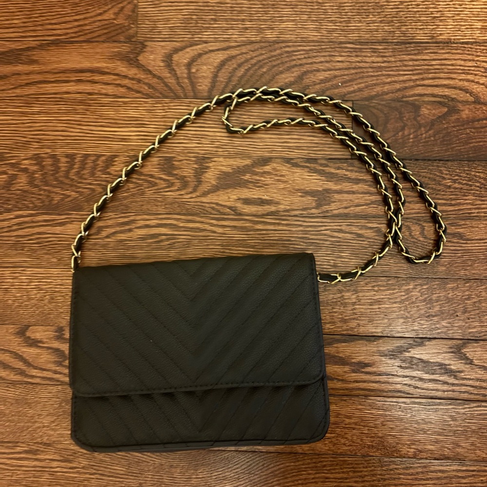 Elegant Black Shoulder Bag